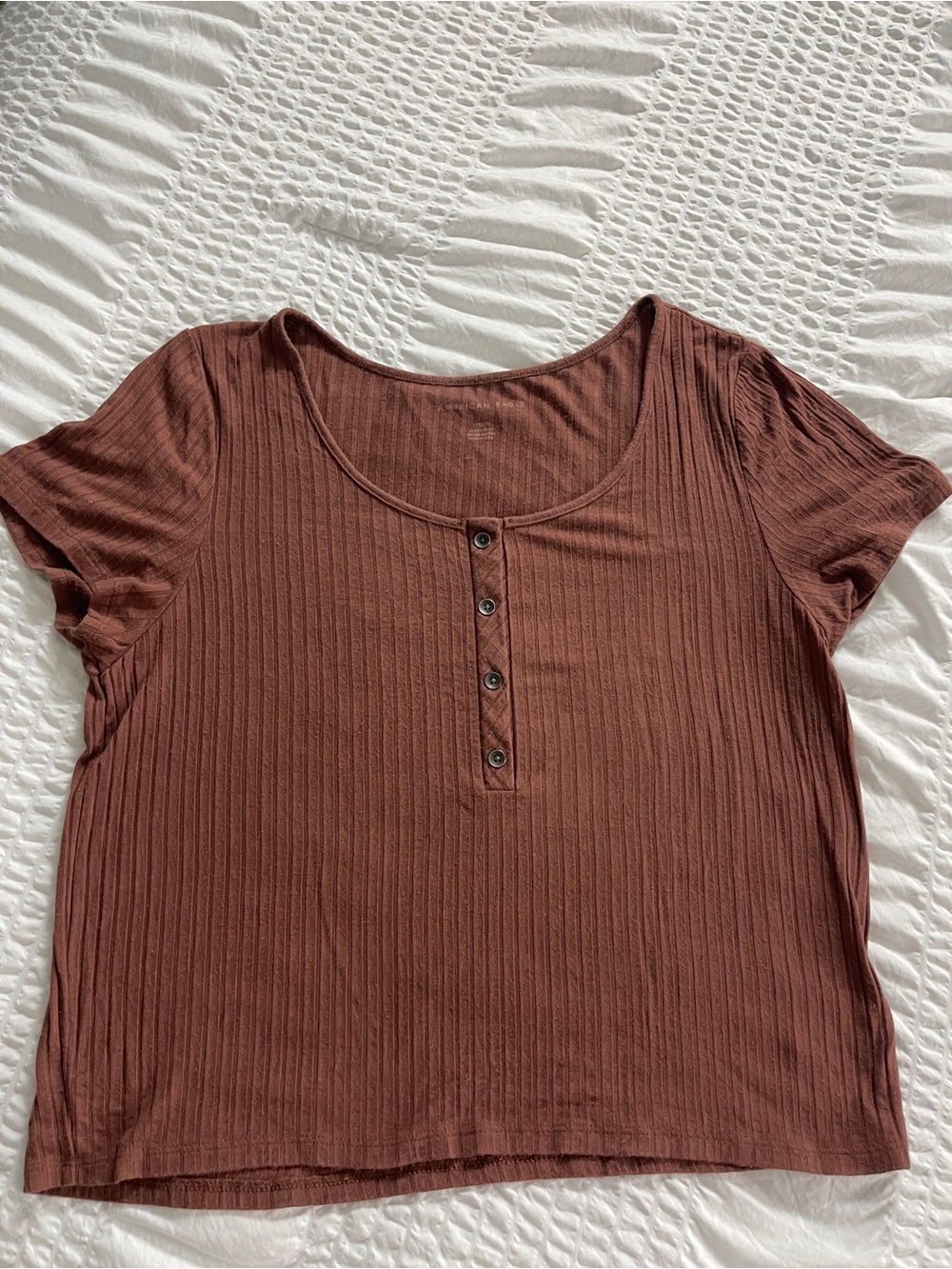 Women's Ribbed Scoop Neck Henley Tee - Rust